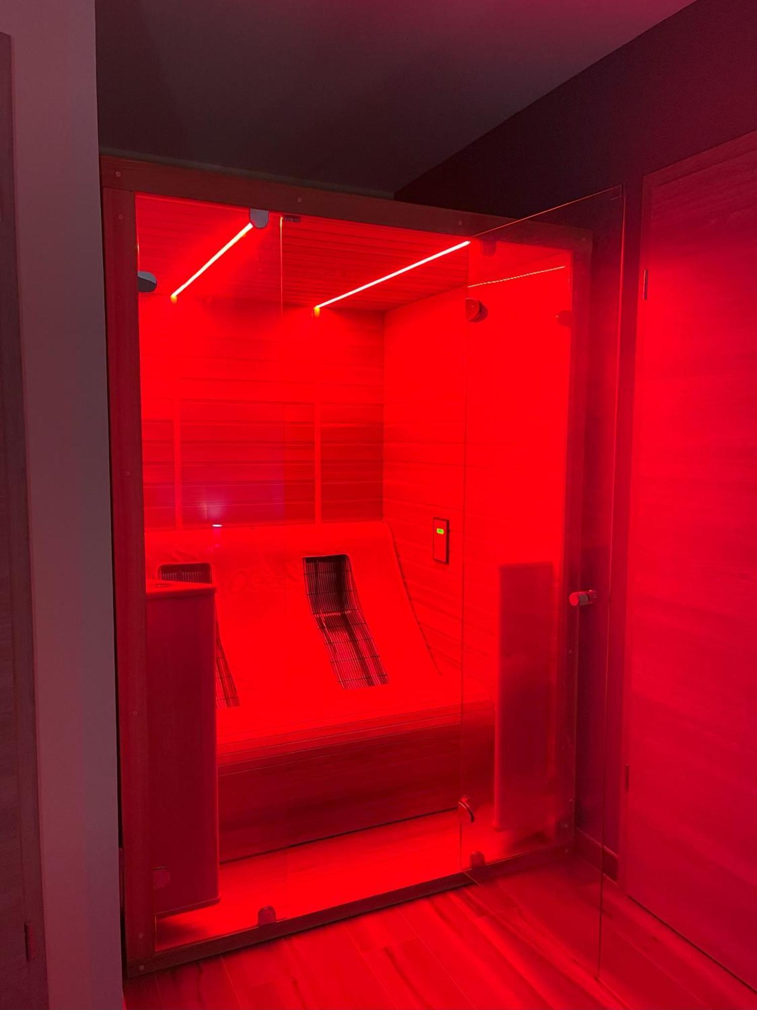 La Valentine Love Room Gites Des 3 Lavoirs Bourogne Exterior photo